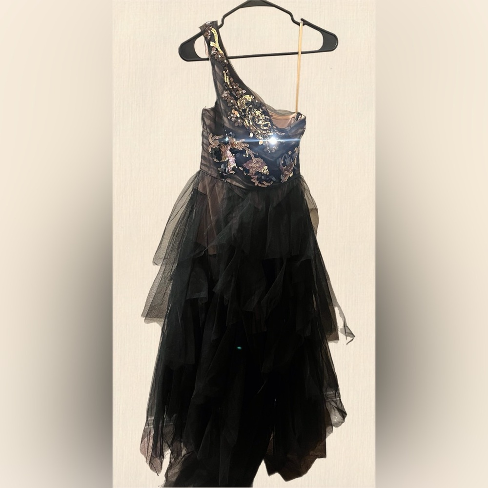 BCBGMaxAzria Black and Gold One Shoulder Dress